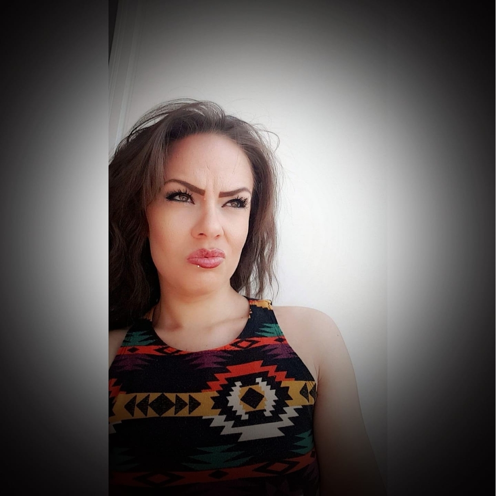 Meet your Posher, Sierra